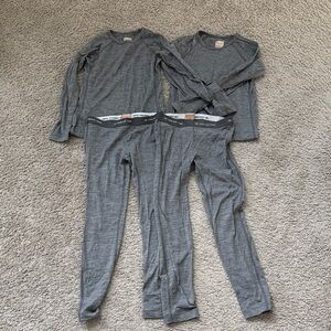 Two Icebreaker Kids Merino Wool Matching Long Underwear Set - size 8, 120 cm